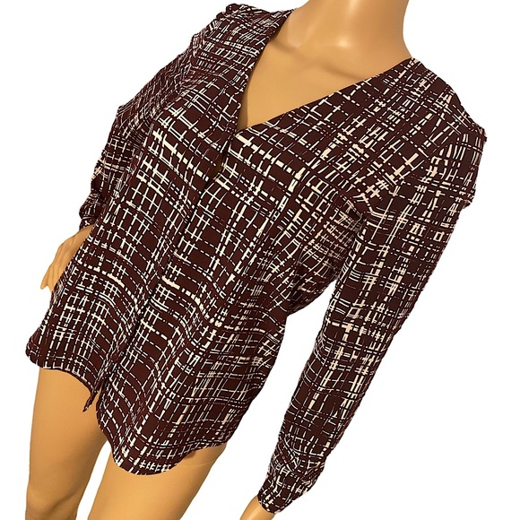 OPEN BACK BANANA REPUBLIC CROSSHATCH BLOUSE SZ XS - Picture 3 of 16